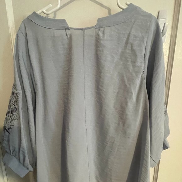 Embroidered Blouse - Picture 2 of 5